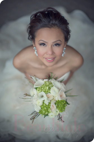 Beautiful Filipino bride, a Montreal wedding by Beautifoto